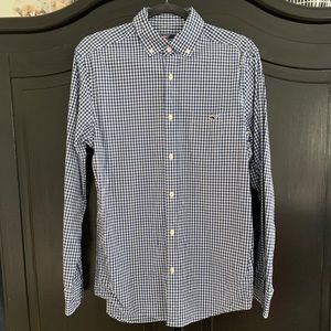 COPY - EUC Vineyard Vines Tucker shirt, navy gingham, size MENS Small